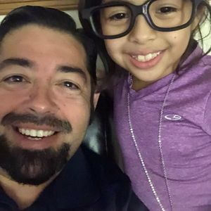 Meet your Posher, Roberto hernan